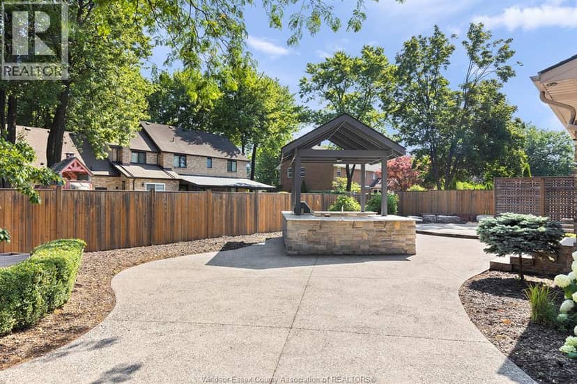 15 Fasan CRESCENT — photo 35 of 40
