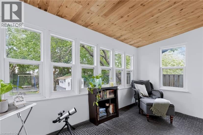 703 BRIGHTON Avenue — photo 15 of 40