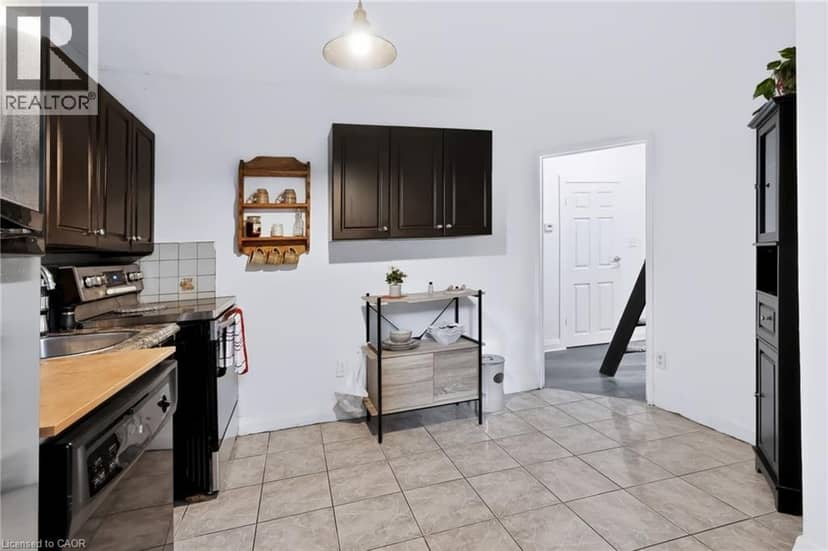 703 BRIGHTON Avenue — photo 33 of 40