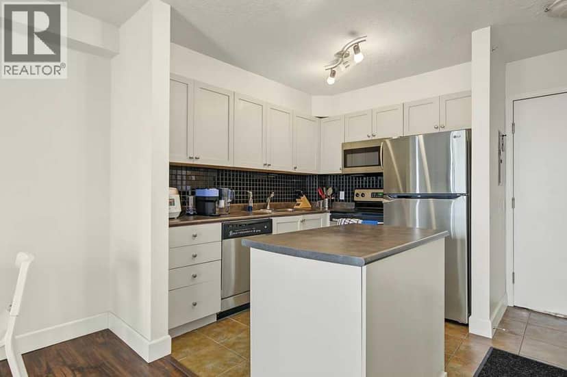 1012, 1111 6 Avenue SW, Calgary, photo 6
