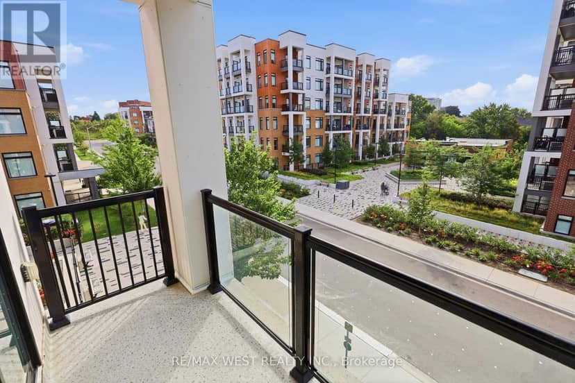 302 - 130 Canon Jackson Drive — photo 17 of 33