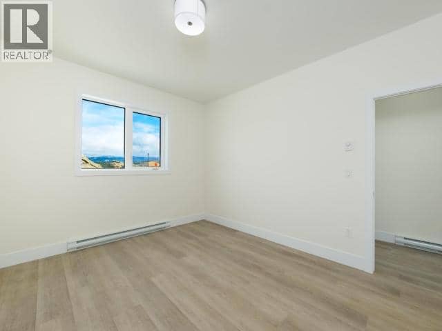 11 Aurora Drive — photo 21 of 23
