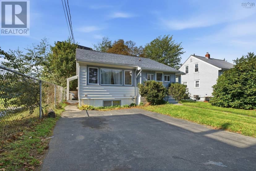 3360 St Andrews Avenue — photo 2 of 40