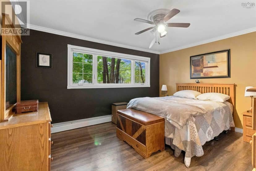 9 Evans Court — photo 22 of 40