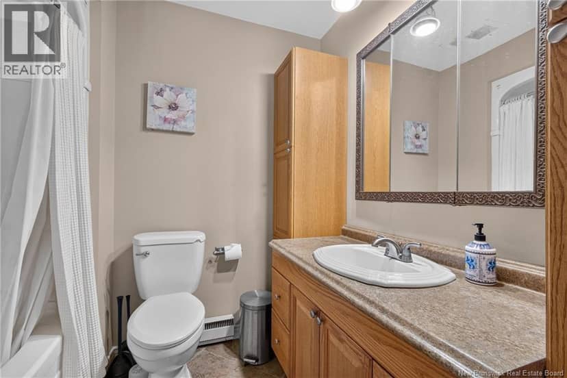 800 Haut-Saint-Antoine Road — photo 16 of 34