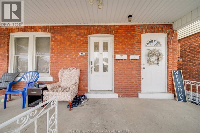 1087 Marentette — photo 2 of 40