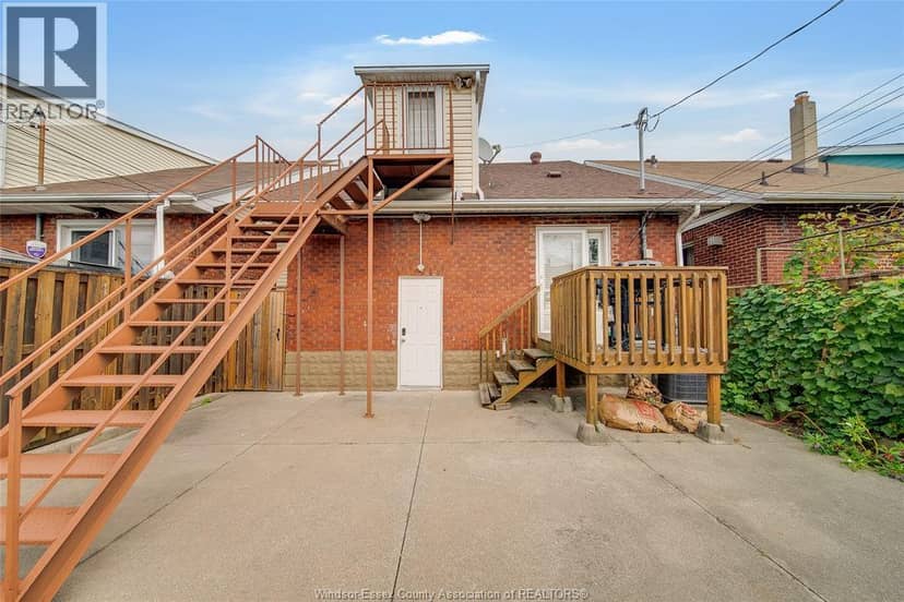 1087 Marentette — photo 29 of 40