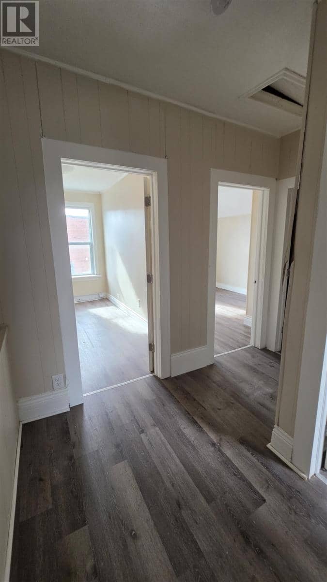 22 Manilla TER — photo 10 of 15