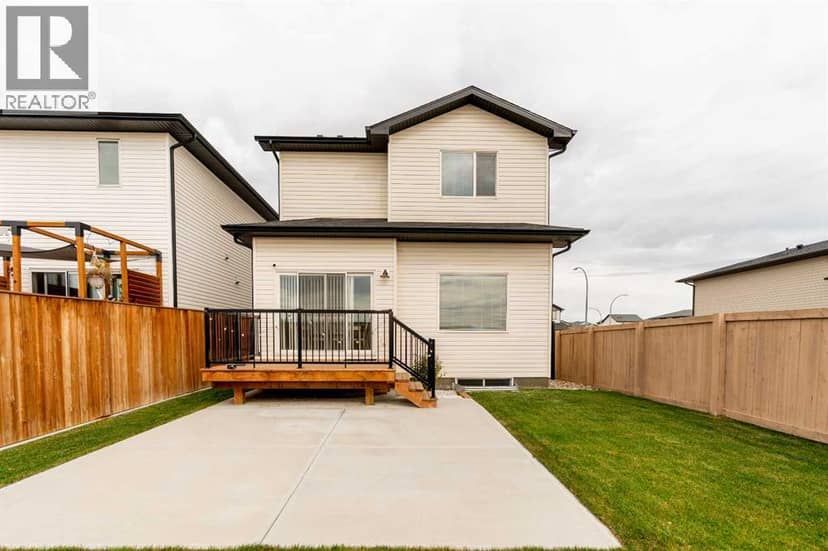 894 Miners Boulevard W — photo 38 of 40