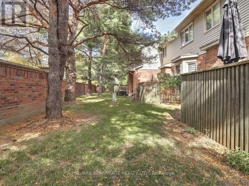 34 - 70 Sunnyside Drive — photo 38 of 40