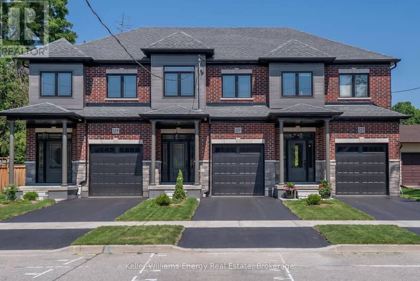 127 Hickory Street N, Whitby