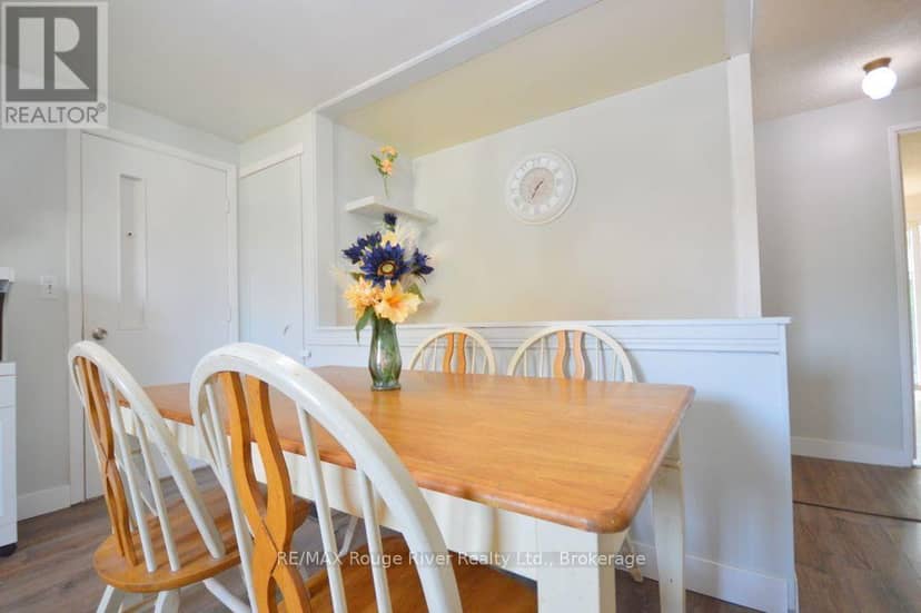 1084 Norman Crescent, Oshawa, photo 8
