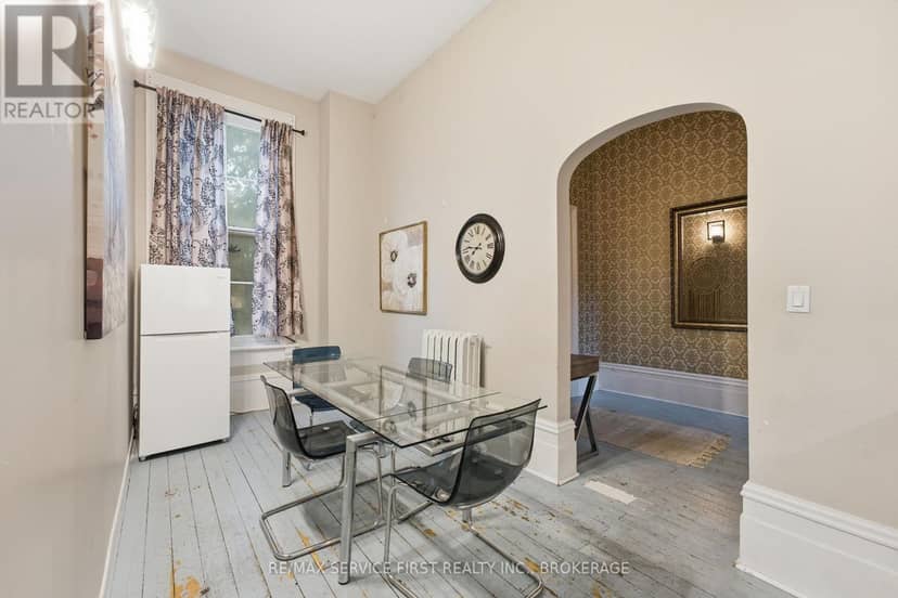94 Sydenham Street — photo 19 of 40