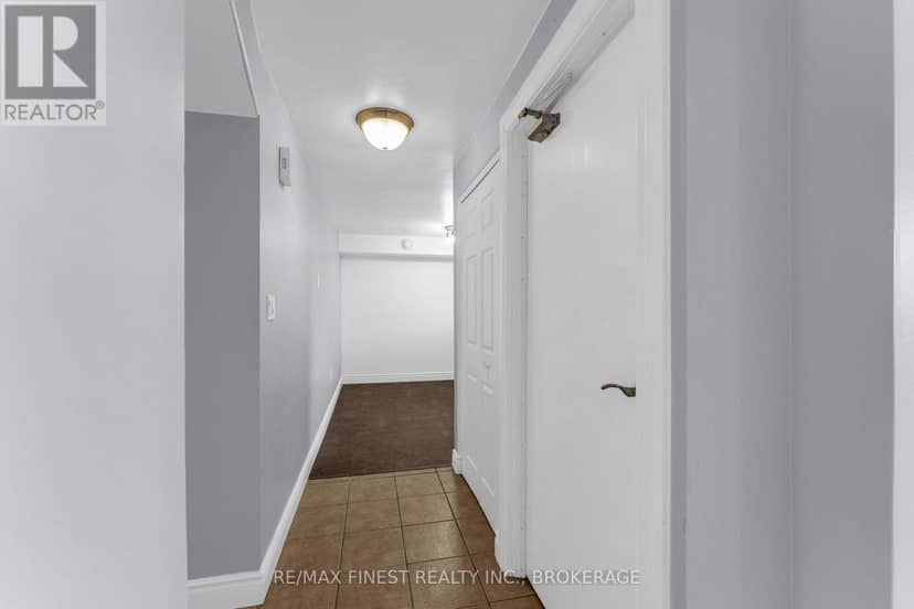 1600A Anne Street — photo 24 of 40
