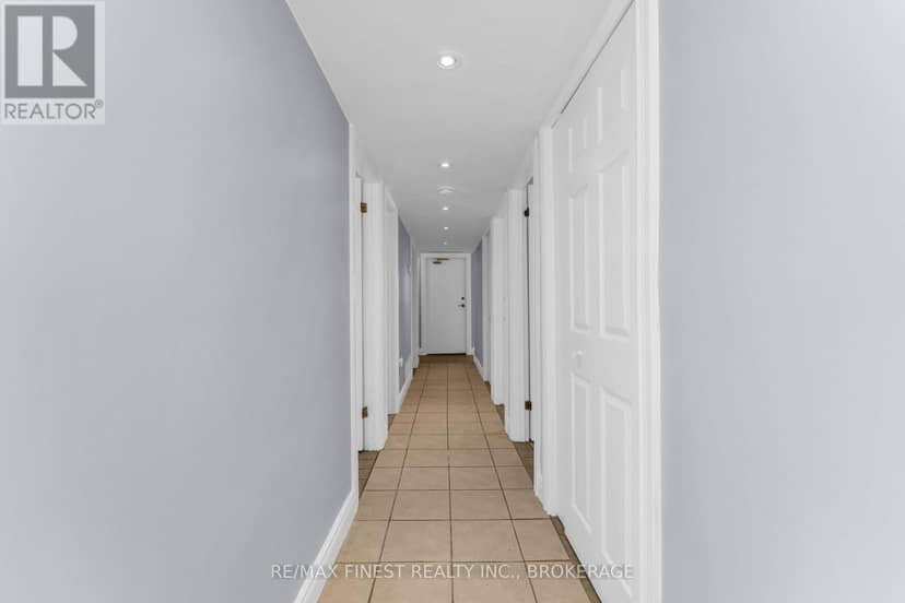 1600A Anne Street — photo 32 of 40