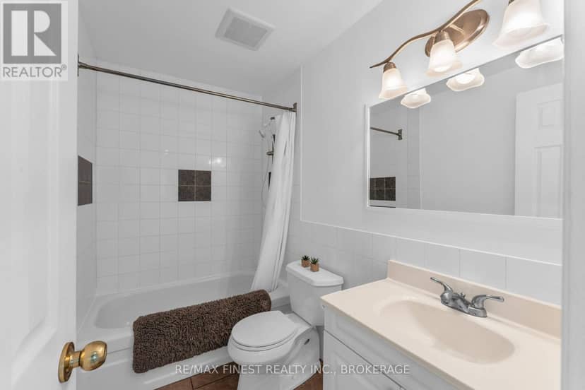 1600A Anne Street — photo 38 of 40