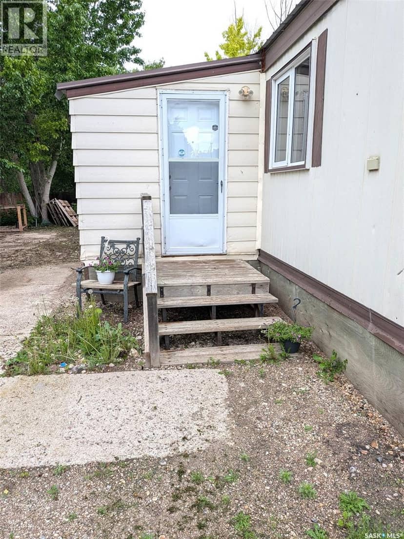 319 4th AVENUE — photo 2 of 28