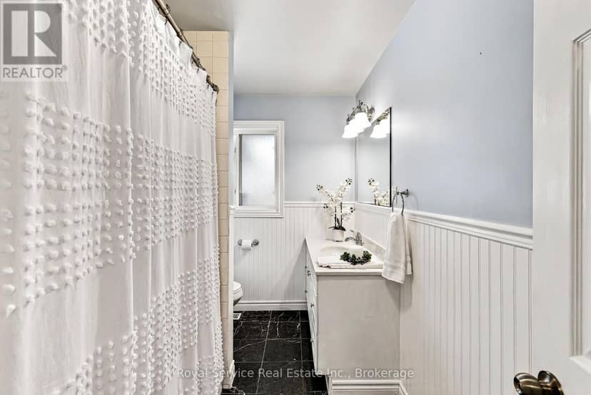 38 Burnham Avenue — photo 29 of 40