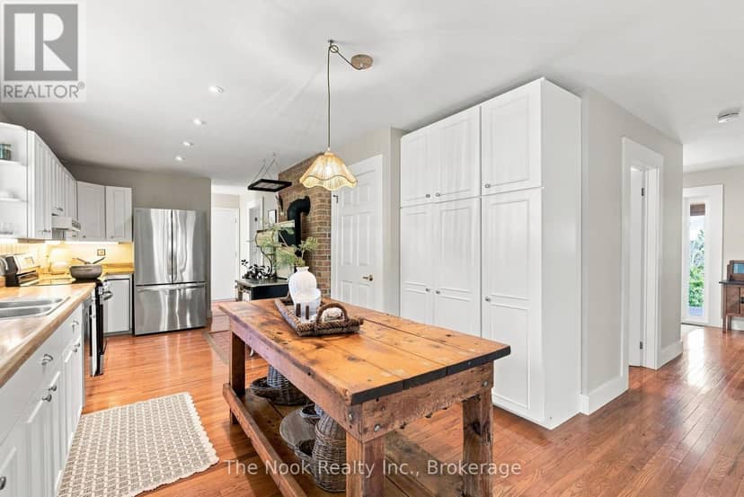 820 Rahmel Road — photo 11 of 40