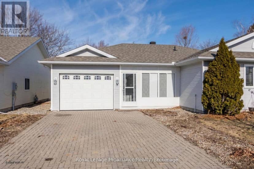 5 Cretney Drive, Prince Edward County, photo 2