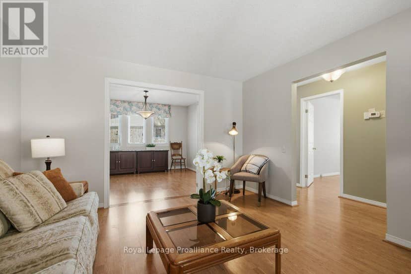 5 Cretney Drive, Prince Edward County, photo 7
