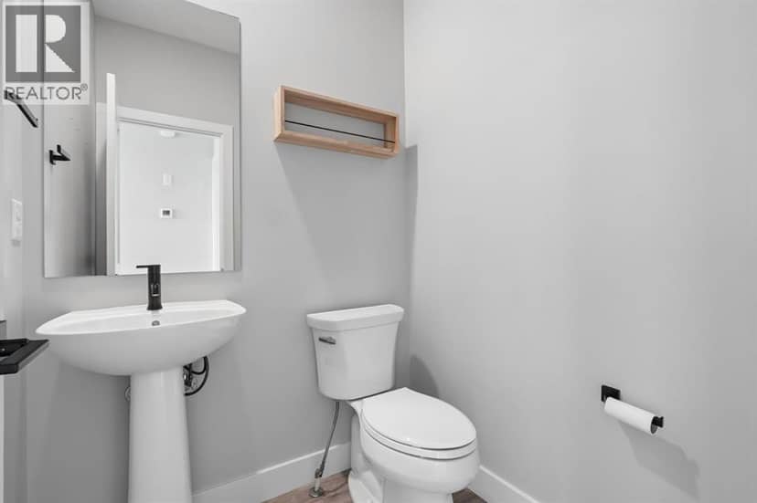 304 Grassland Boulevard W — photo 17 of 40