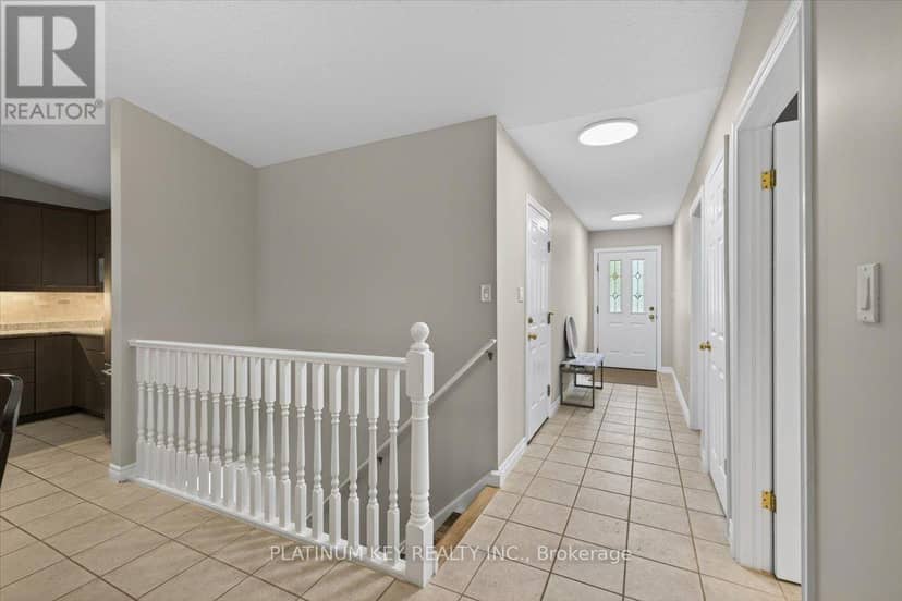 9 - 43 Capulet Walk — photo 20 of 27