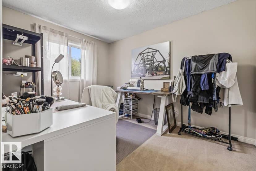 104 Becker Cr — photo 24 of 40