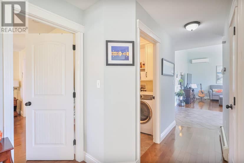 152 Osprey Avenue — photo 28 of 40