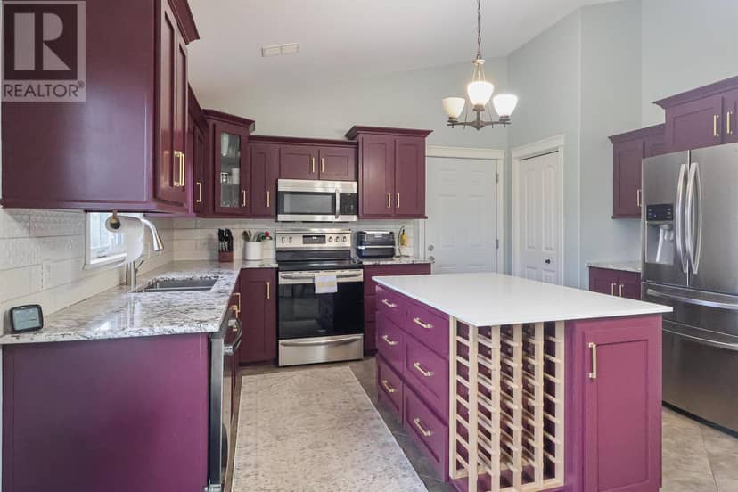 152 Osprey Avenue — photo 20 of 40
