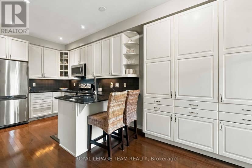 622 Pepperville Crescent — photo 18 of 40