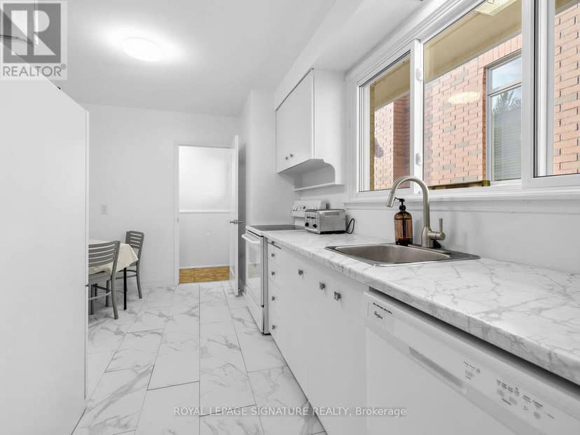 165 Wedgewood Drive — photo 13 of 36