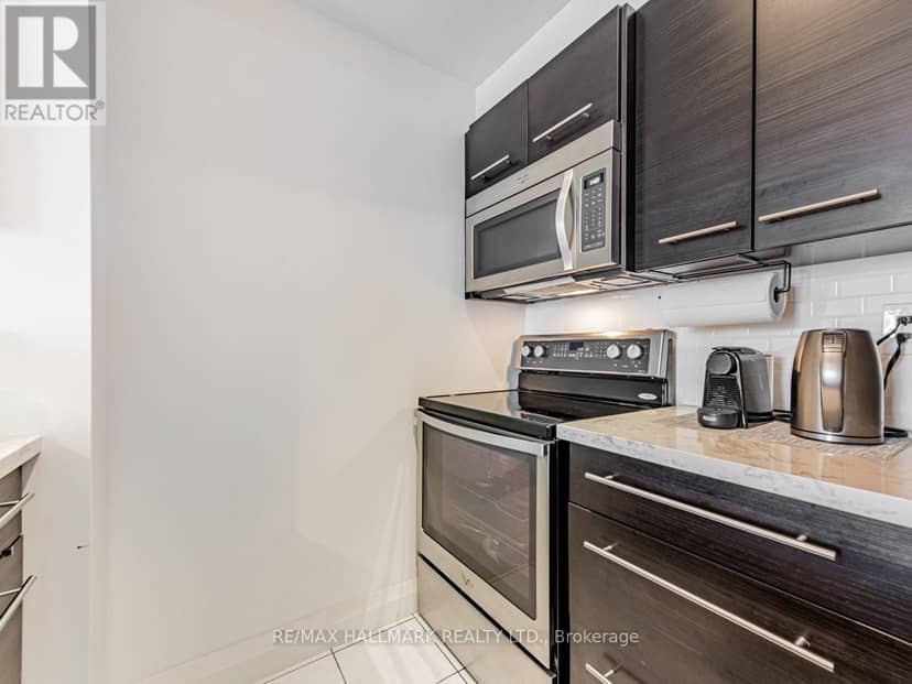1102 - 39 Parliament Street — photo 15 of 27