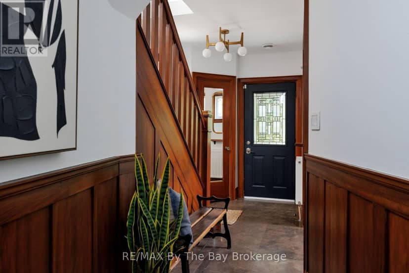 44 Rambert Crescent, Toronto, photo 5