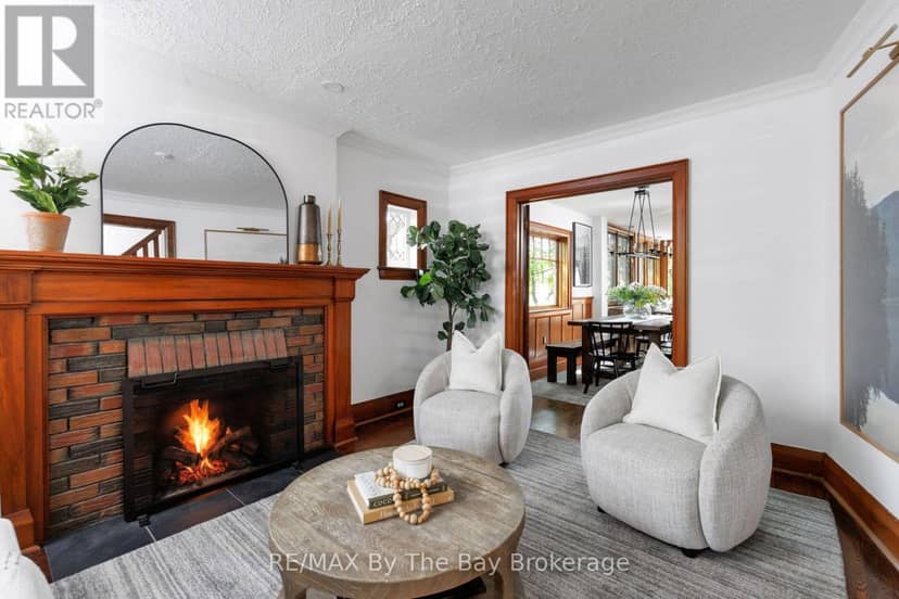 44 Rambert Crescent, Toronto, photo 6