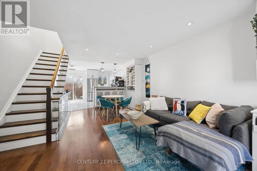 58B - 740 Kennedy Road — photo 5 of 25