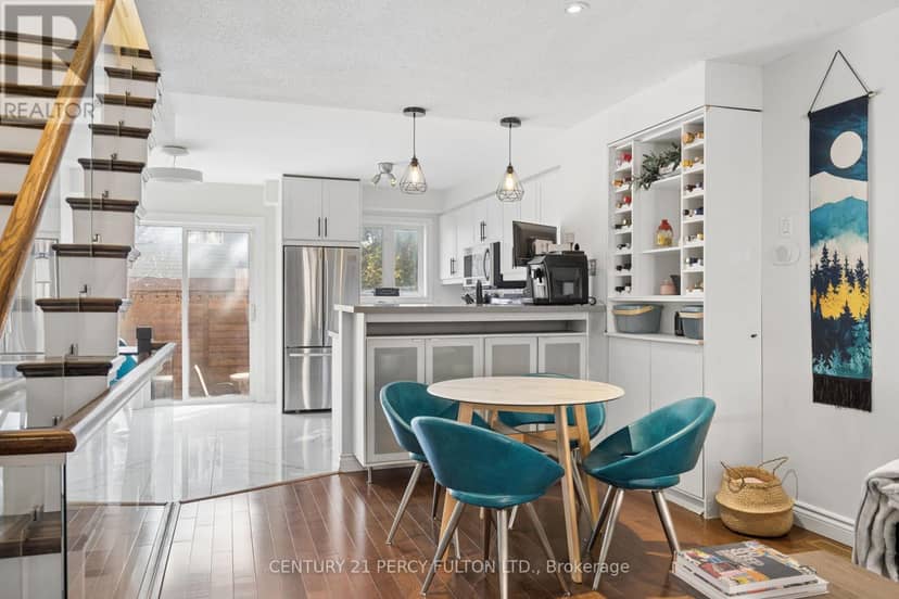 58B - 740 Kennedy Road — photo 6 of 25