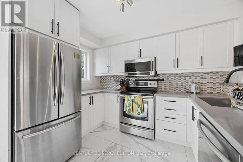 58B - 740 Kennedy Road — photo 8 of 25