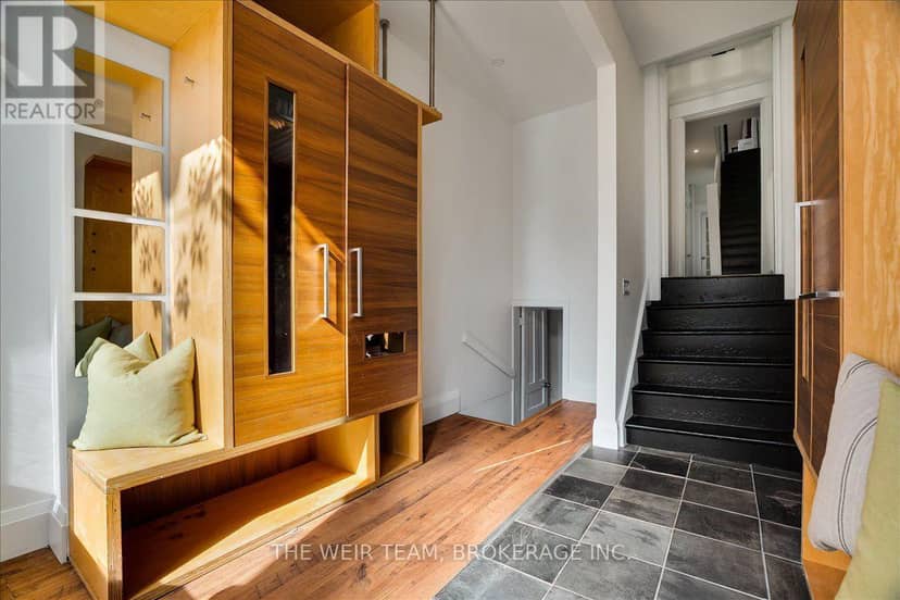1394 Queen Street E, Toronto, photo 3
