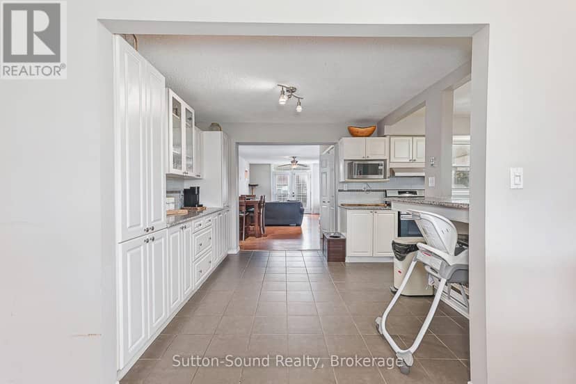 48 Union Street — photo 10 of 40