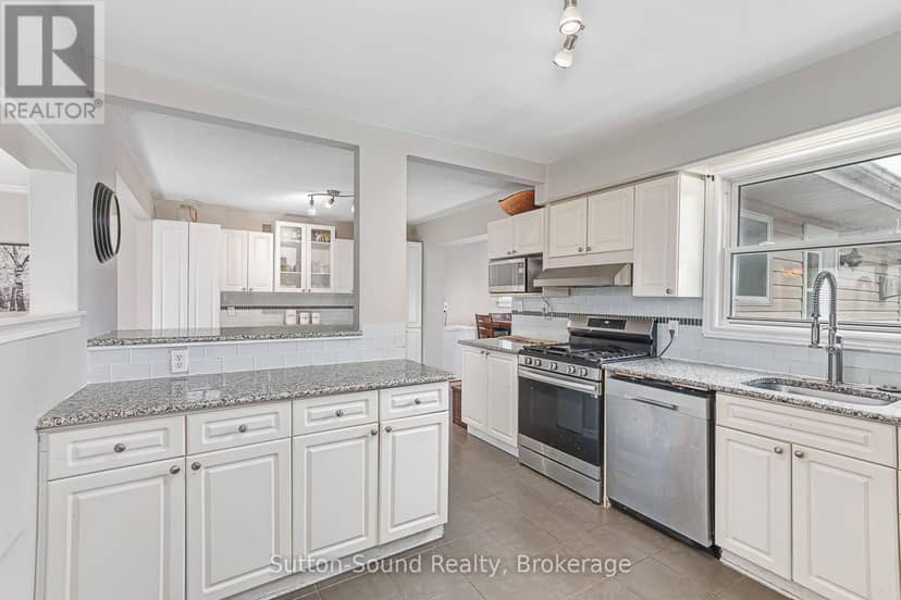 48 Union Street — photo 14 of 40