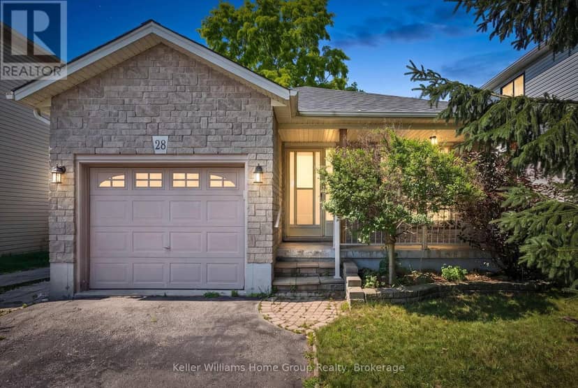 28 Peglar Crescent — photo 3 of 37