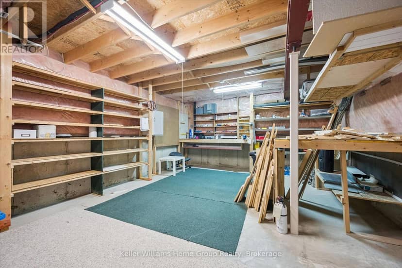 28 Peglar Crescent — photo 31 of 37