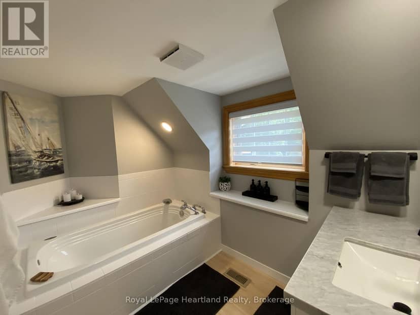 82 Tuyll Street — photo 33 of 40