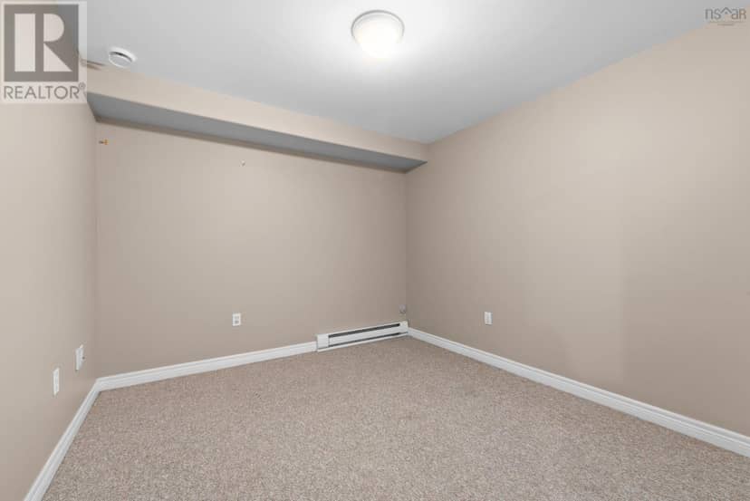 31 Hewer Crescent — photo 24 of 35