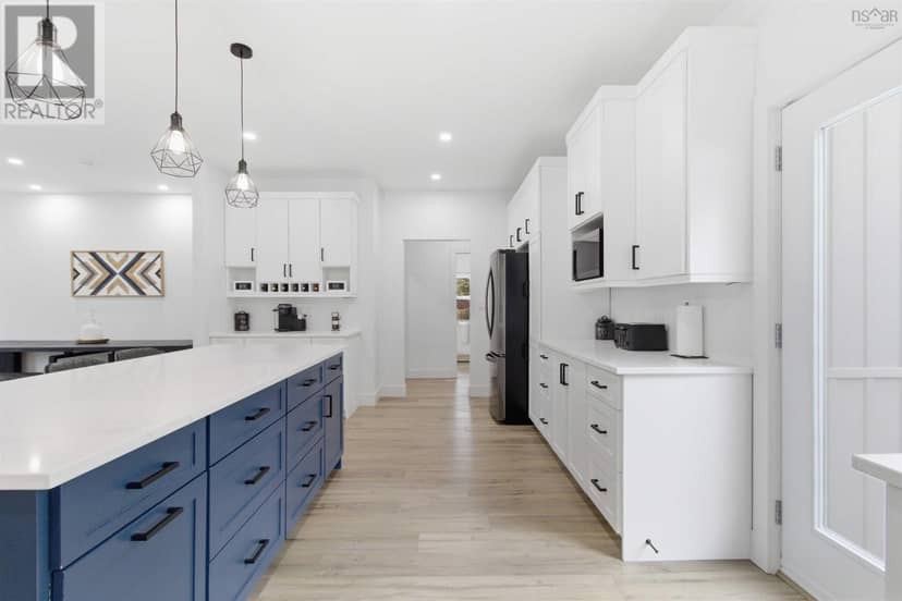 30 Cove Road — photo 18 of 39