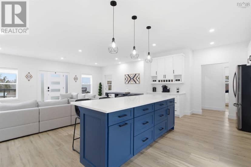 30 Cove Road — photo 15 of 39