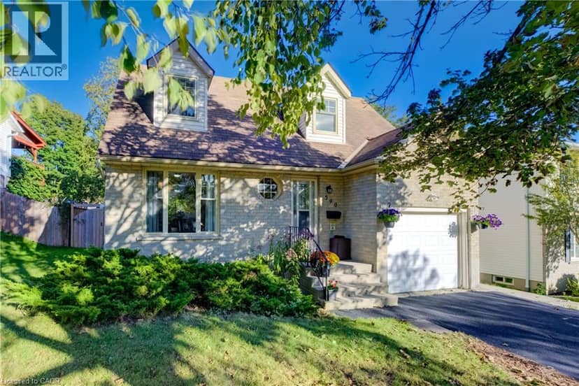 590 WILLOW Road, Guelph, photo 2