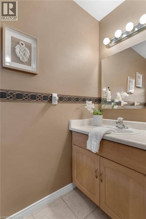 509 LANGLAW Drive, Cambridge, photo 7