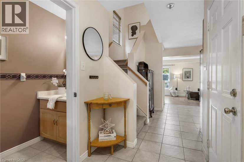 509 LANGLAW Drive, Cambridge, photo 8